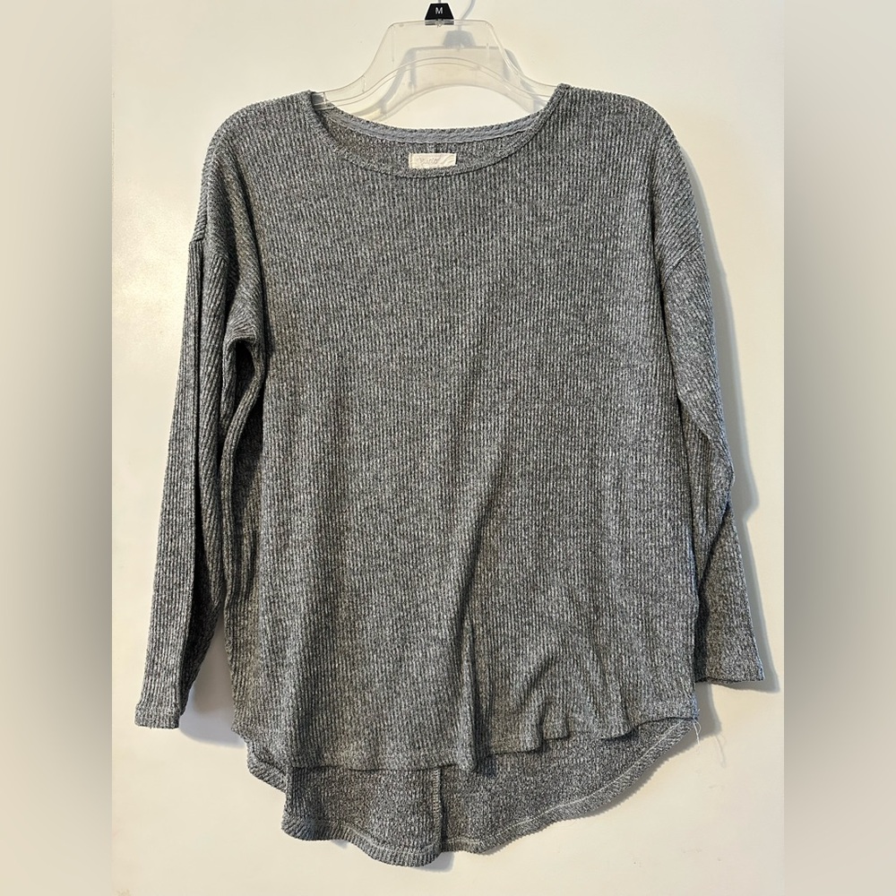 Cupid Gray Ribbed Long Sleeve Top